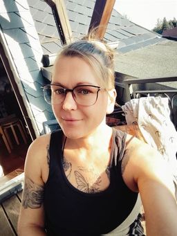 Sehr zufrieden, hab das 3 mal schon Bestellt und es wird nicht das let0