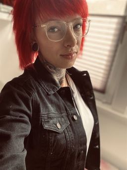 Ich liebe diese Brille. Sie lässt sich super tragen.0