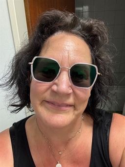 Super schön als Sonnenbrille
Wollt ich noch als normale aber derzeit 0