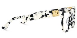 Kerri Kuhmuster Quadratisch Brille3