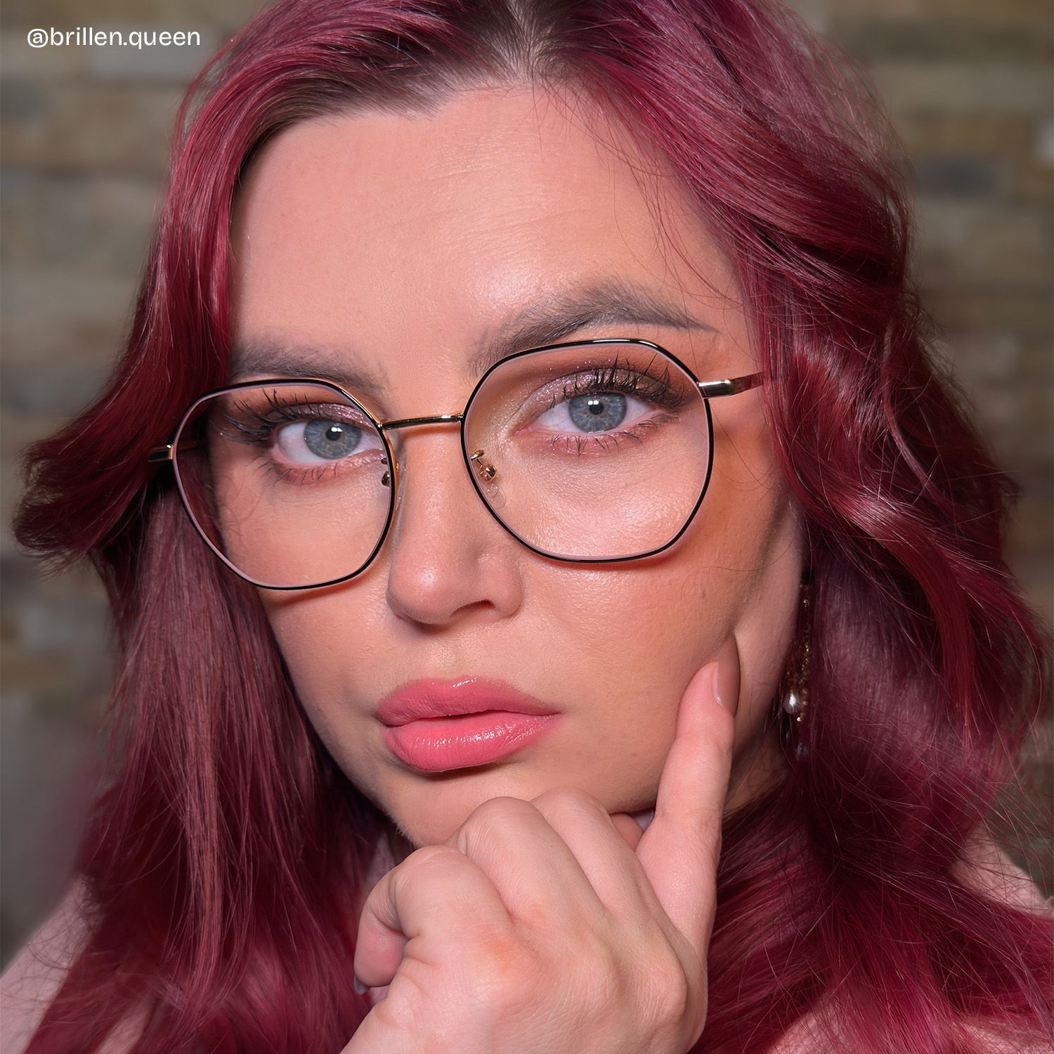 Lilly Rosa-Schwarz Geometrisch Brille5